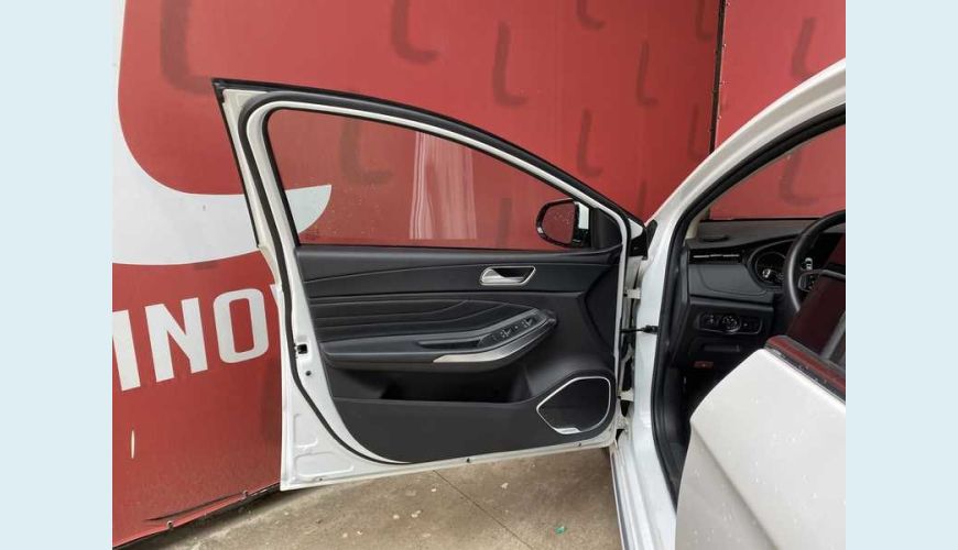 CHERY ARRIZO 6 GSX TURBO 1.5 FLEX AUT. 4P - BRANCO - 2022 Foto 9 (Grande)