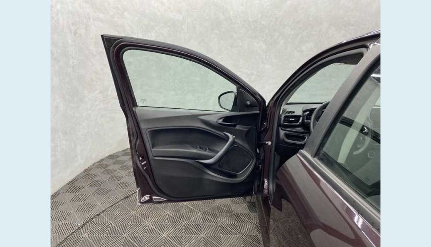 FIAT CRONOS DRIVE S-DESIGN 1.3 FLEX MANUAL 4P - PRETO - 2022 Foto 9 (Grande)