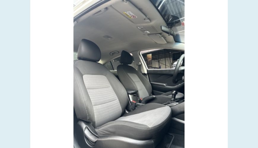 KIA CERATO FLEX AUT. 4P - BRANCO - 2019 Foto 9 (Grande)