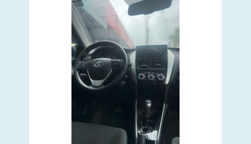 TOYOTA YARIS FLEX AUT. 4P - PRATA - 2019 Foto 9 (Grande)