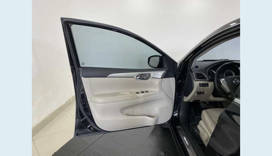 NISSAN NISSAN SENTRA SL 2.0 16V FLEX AUT. 4P - PRETO - 2016 Foto 9 (Grande)