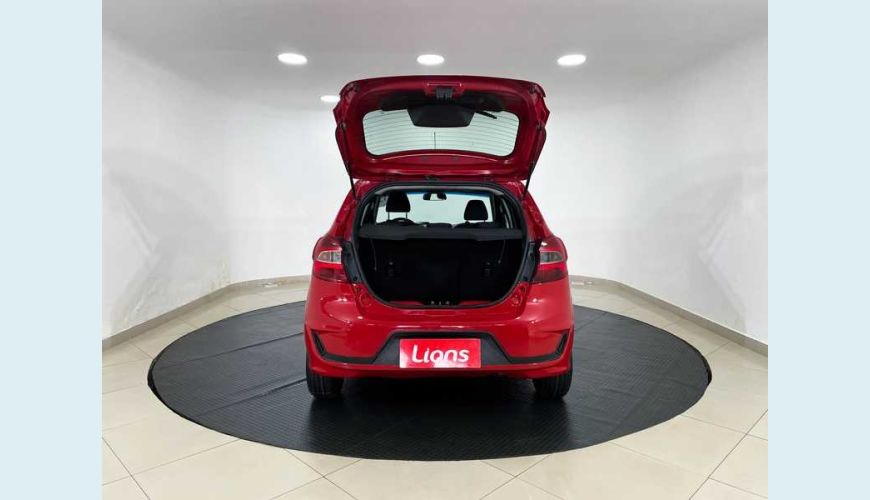 FORD FORD KA SE 1.0 FLEX MANUAL 4P - VERMELHO - 2019 Foto 9 (Grande)