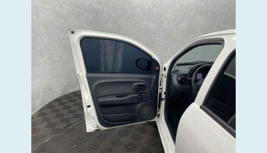 FIAT FIAT MOBI EASY 1.0 FLEX MANUAL 4P - BRANCO - 2022 Foto 9 (Grande)