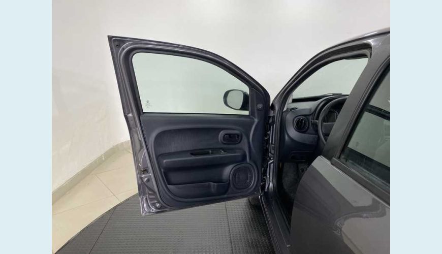 FIAT MOBI LIKE 1.0 FLEX MANUAL 4P - CINZA - 2020 Foto 9 (Grande)