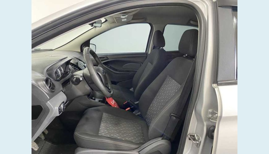 FORD KA SEDAN SE 1.5 12V FLEX MANUAL 4P - PRATA - 2018 Foto 9 (Grande)