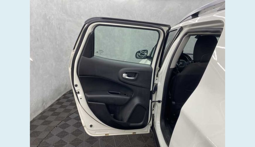 FIAT TORO FREEDOM 1.3 TURBO FLEX AUT. 4P - BRANCO - 2022 Foto 9 (Grande)