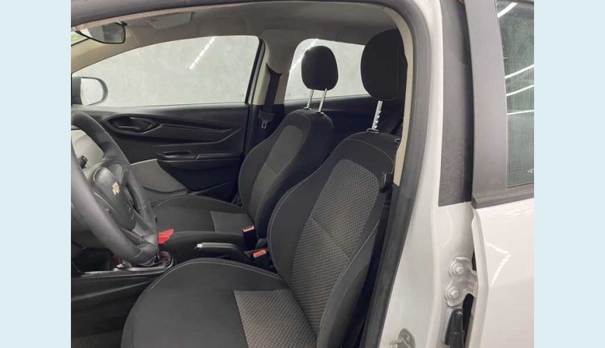 CHEVROLET ONIX JOY 1.0 FLEX MANUAL 4P - BRANCO - 2019 Foto 9 (Grande)