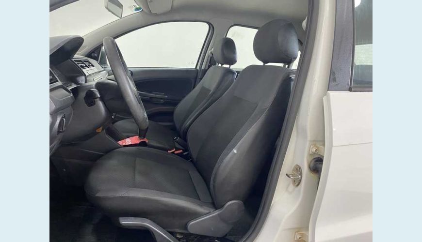 VOLKSWAGEN VOLKSWAGEN GOL 1.0 12V FLEX MANUAL 4P - BRANCO - 2020 Foto 9 (Grande)