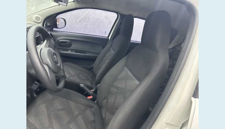 FIAT FIAT MOBI LIKE 1.0 FLEX MANUAL 4P - BRANCO - 2022 Foto 9 (Grande)