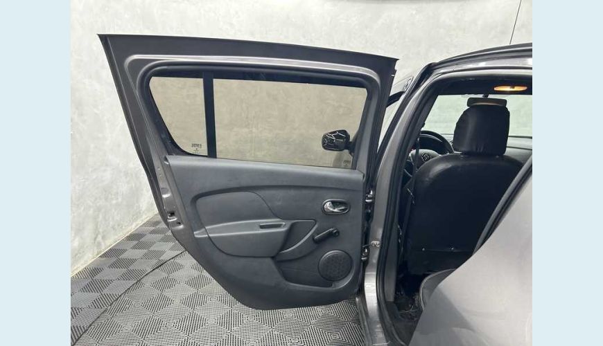 RENAULT SANDERO ZEN 1.0 12V FLEX MANUAL 4P - CINZA - 2020 Foto 9 (Grande)