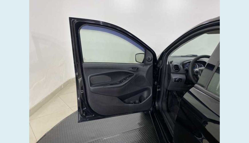 FORD FORD KA SE PLUS 1.0 FLEX MANUAL 4P - PRETO - 2015 Foto 9 (Grande)