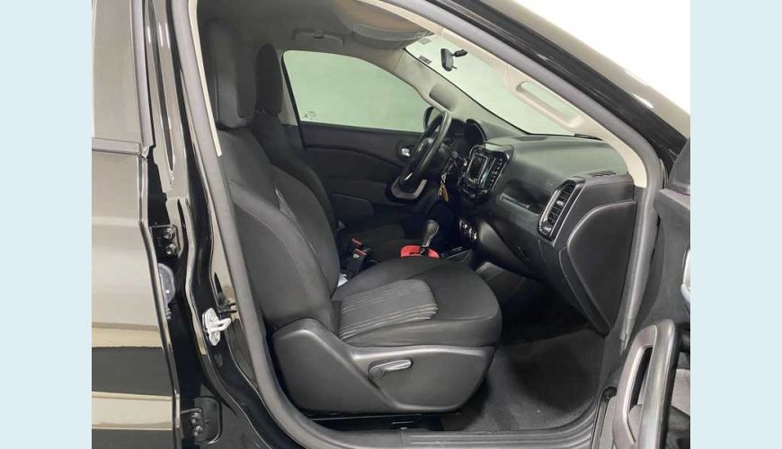 FIAT FIAT TORO FREEDOM 1.8 FLEX AUT. 4P - PRETO - 2017 Foto 9 (Grande)