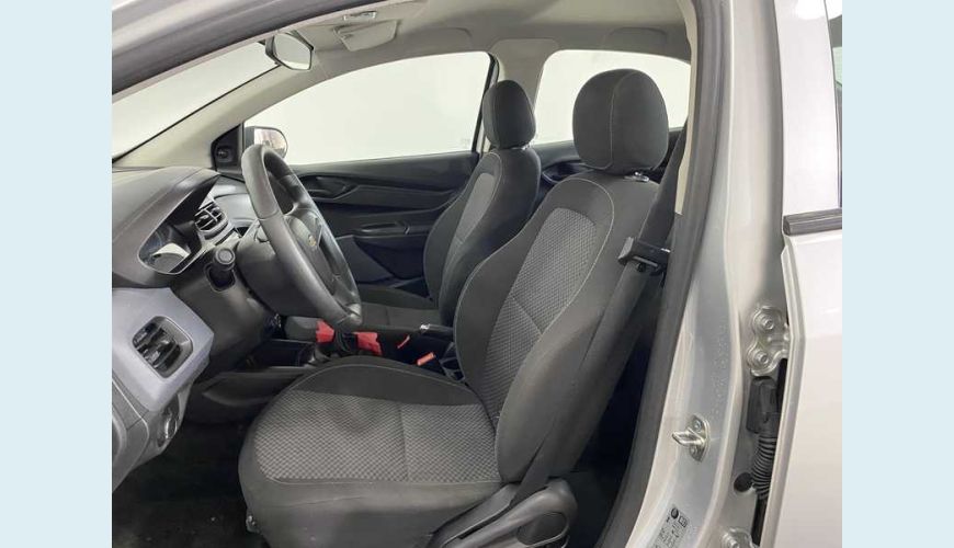 CHEVROLET ONIX PLUS 1.0 TURBO FLEX MANUAL 4P - PRATA - 2020 Foto 9 (Grande)