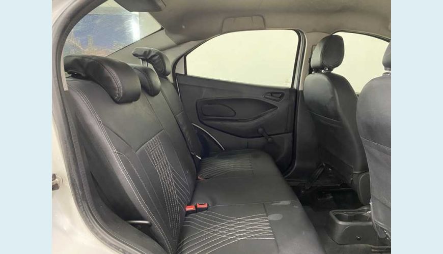 FORD KA SEDAN SE 1.5 12V FLEX MANUAL 4P - BRANCO - 2019 Foto 9 (Grande)