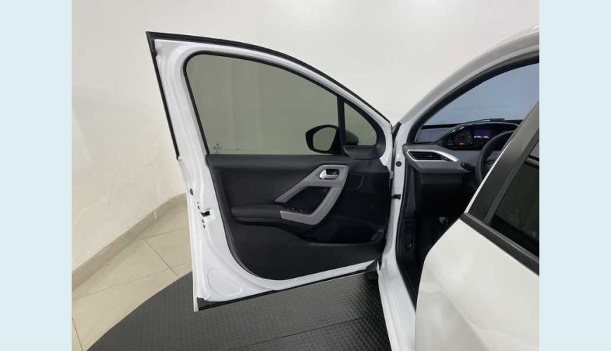 PEUGEOT 208 ACTIVE 1.2 FLEX MANUAL 4P - BRANCO - 2020 Foto 9 (Grande)