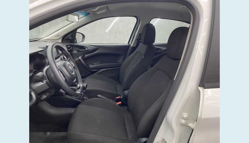 FIAT CRONOS 1.3 FLEX MANUAL 4P - BRANCO - 2022 Foto 9 (Grande)