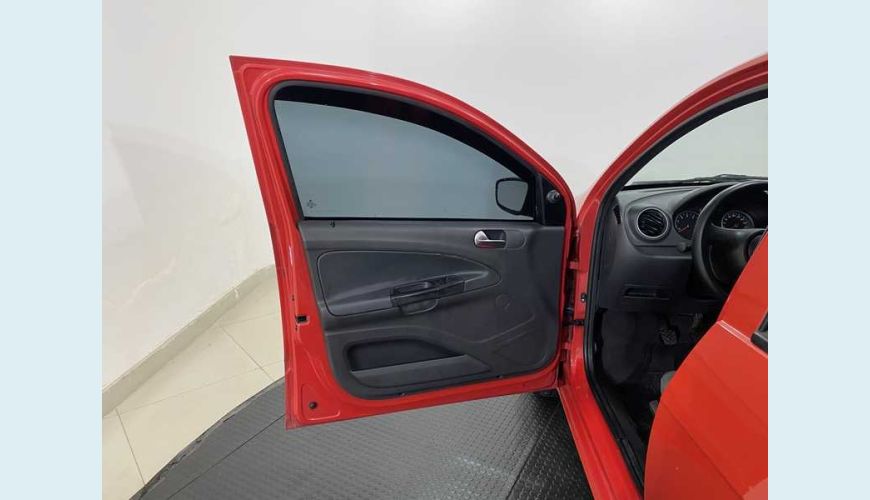 VOLKSWAGEN GOL G5 1.0 FLEX MANUAL 4P - VERMELHO - 2010 Foto 9 (Grande)