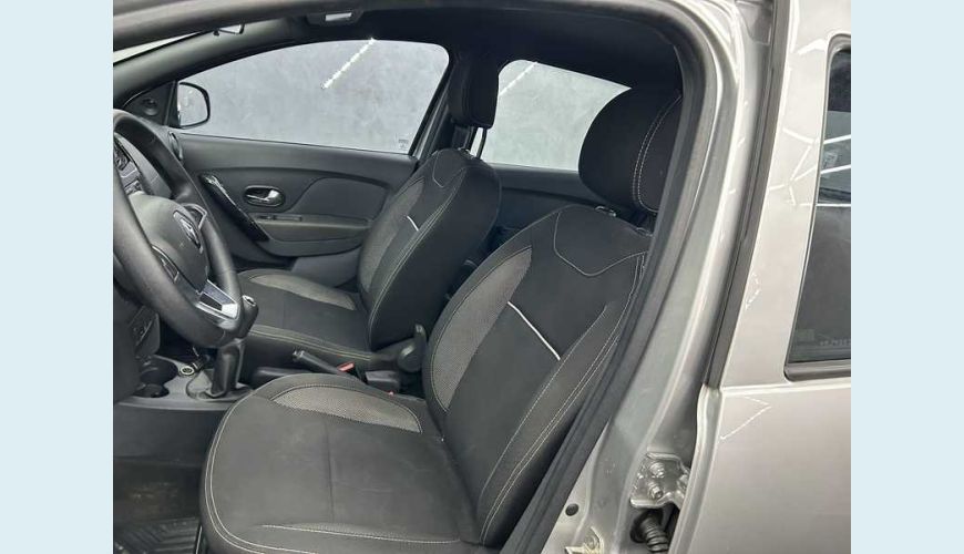 RENAULT LOGAN ZEN 1.0 12V FLEX MANUAL 4P - PRATA - 2021 Foto 9 (Grande)