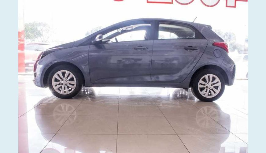 HYUNDAI HB 20 COMFORT PLUS TURBO 1.0 FLEX MANUAL 4P - AZUL - 2017 Foto 9 (Grande)