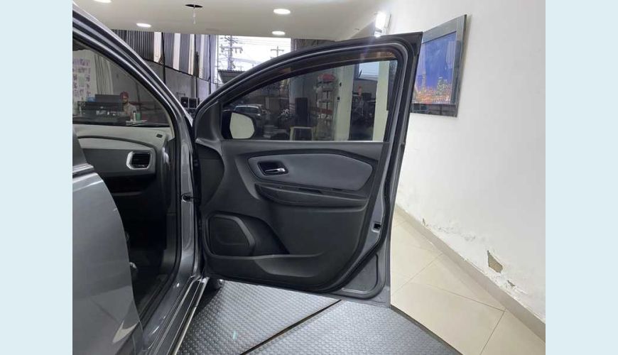 CHEVROLET SPIN ECONOFLEX ACTIV 7S 1.8 FLEX AUT. 4P - CINZA - 2019 Foto 9 (Grande)