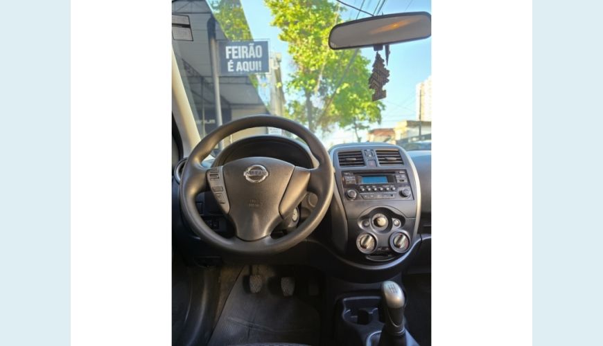 NISSAN MARCH FLEX MANUAL 4P - PRETO - 2016 Foto 9 (Grande)