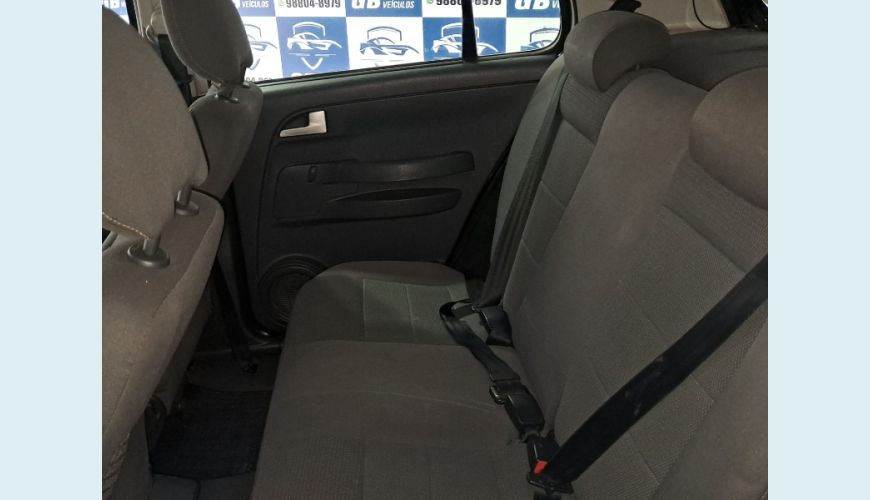 VOLKSWAGEN CROSSFOX 1.6 8V FLEX MANUAL 4P - PRETO - 2008 Foto 9 (Grande)