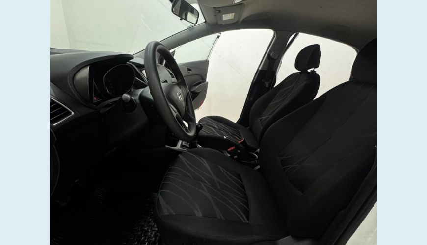 HYUNDAI HB 20 COMFORT 1.0 FLEX 12V MEC. - BRANCO - 2013 Foto 9 (Grande)