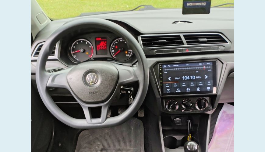 VOLKSWAGEN VOYAGE - BRANCO - 2022 Foto 9 (Grande)