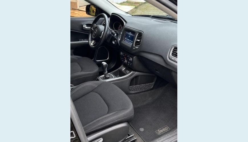JEEP COMPASS SPORT F - PRETO - 2021 Foto 9 (Grande)