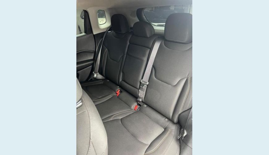 JEEP COMPASS LONGITUDE F - PRETO - 2017 Foto 9 (Grande)