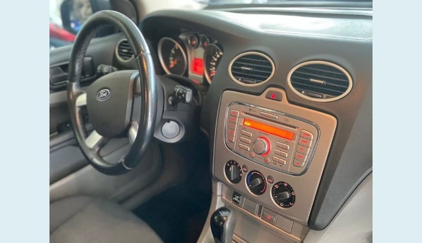 FORD FOCUS 2.0 16V/ 2.0 16V FLEX 5P - CINZA - 2012 Foto 9 (Grande)