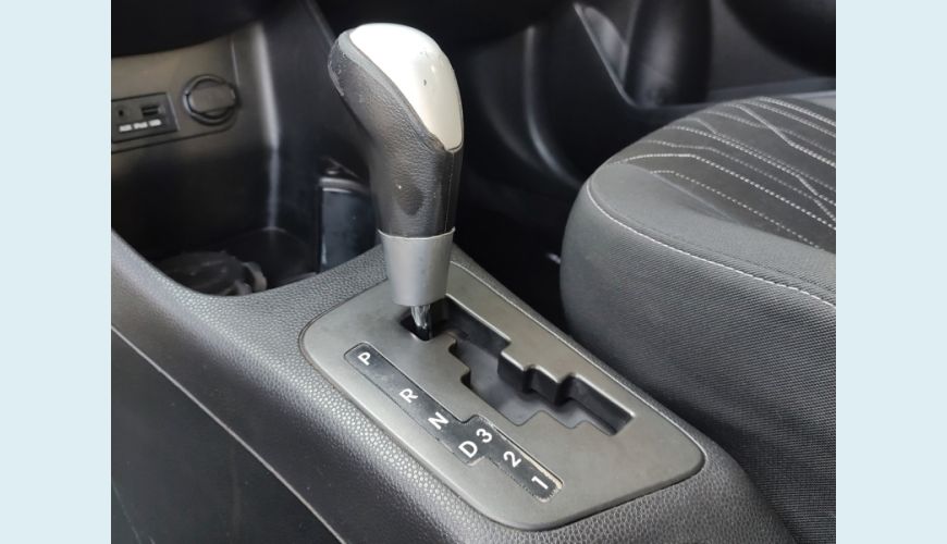 KIA PICANTO - PRATA - 2013 Foto 9 (Grande)