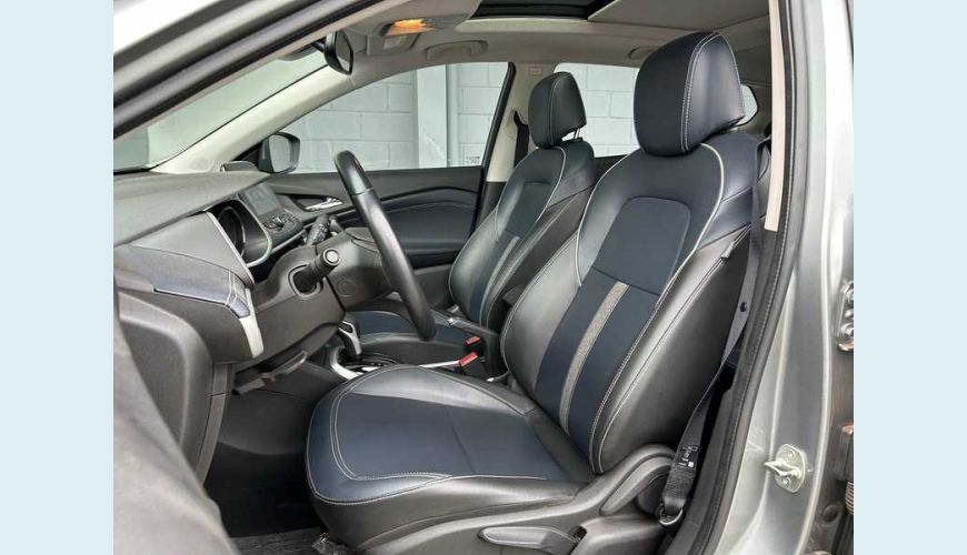 CHEVROLET TRACKER PREMIER 1.2 TURBO (AUT.) - PRATA - 2024 Foto 9 (Grande)