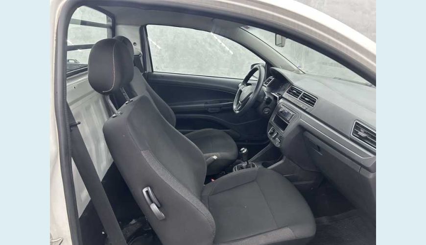 VOLKSWAGEN SAVEIRO ROBUST TOTAL FLEX 16V - BRANCO - 2024 Foto 9 (Grande)