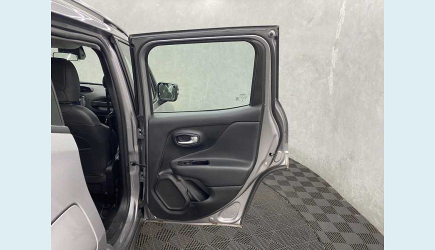 JEEP RENEGADE LONGITUDE 1.3 TURBO 4X2 - PRATA - 2022 Foto 9 (Grande)