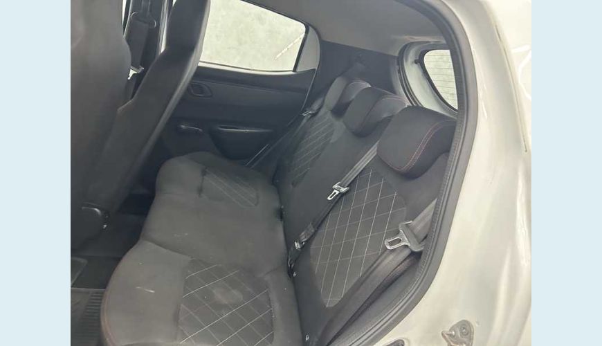 RENAULT KWID ZEN 1.0 12V SCE (FLEX) - BRANCO - 2021 Foto 9 (Grande)