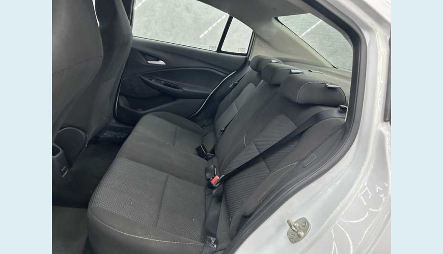 CHEVROLET ONIX PLUS LT 1.0 - BRANCO - 2024 Foto 9 (Grande)