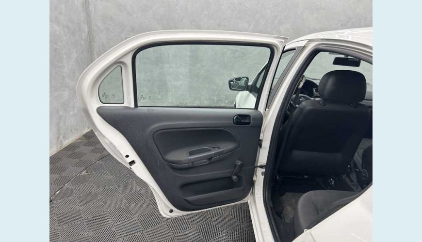 VOLKSWAGEN GOL 1.0 12V (FLEX) - BRANCO - 2022 Foto 9 (Grande)