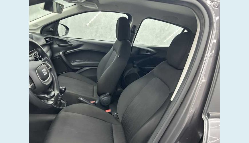 FIAT ARGO DRIVE 1.0 - CINZA - 2025 Foto 9 (Grande)