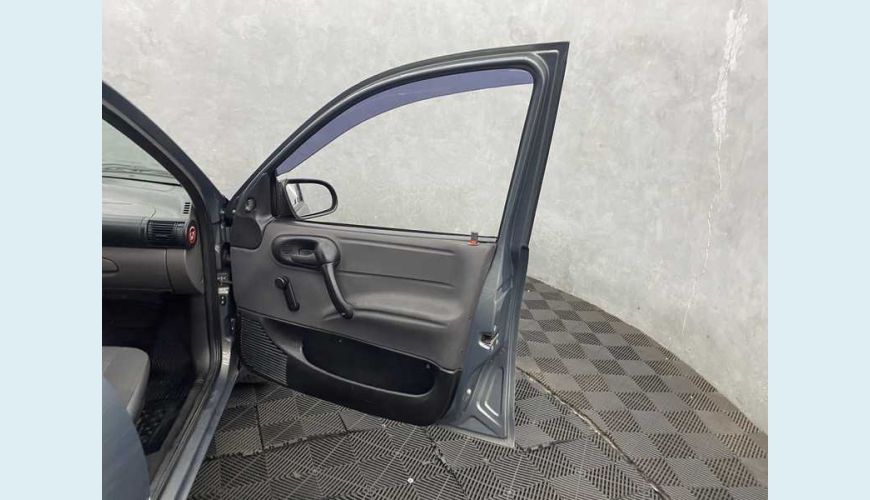 CHEVROLET CLASSIC LS VHC E 1.0 (FLEX) - CINZA - 2014 Foto 9 (Grande)