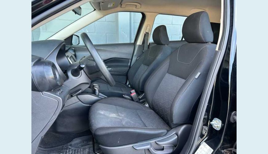 NISSAN KICKS ACTIVE 1.6 (FLEX) - PRETO - 2024 Foto 9 (Grande)