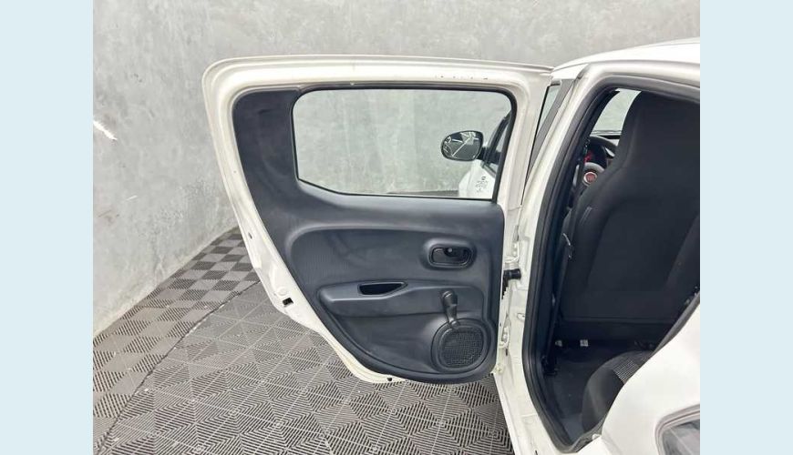 FIAT MOBI LIKE 1.0 - BRANCO - 2020 Foto 9 (Grande)