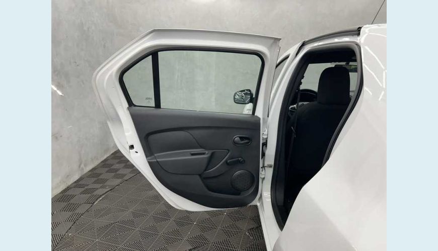 RENAULT LOGAN LIFE 1.0 12V SCE (FLEX) - BRANCO - 2023 Foto 9 (Grande)