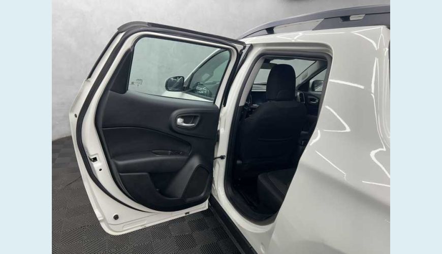 FIAT TORO FREEDOM 1.3 TURBO 270 - BRANCO - 2024 Foto 9 (Grande)