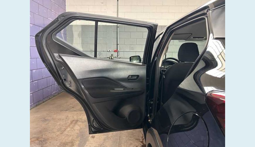 NISSAN KICKS ACTIVE 1.6 (FLEX) - PRETO - 2024 Foto 9 (Grande)