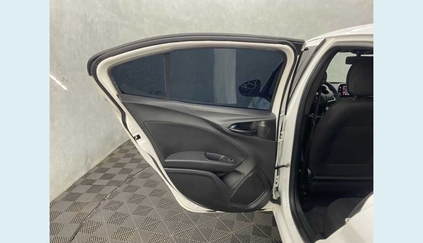 FIAT CRONOS DRIVE 1.3 S-DESIGN (FLEX) - BRANCO - 2022 Foto 9 (Grande)