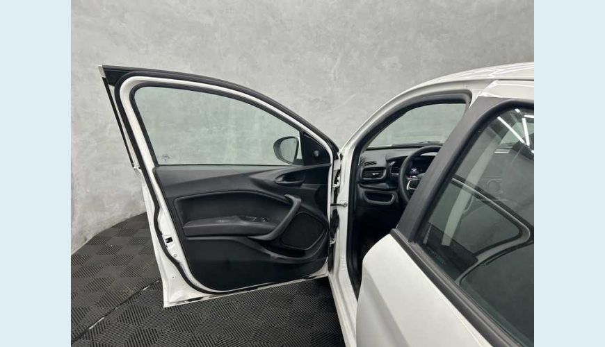 FIAT ARGO DRIVE 1.0 (FLEX) - BRANCO - 2023 Foto 9 (Grande)