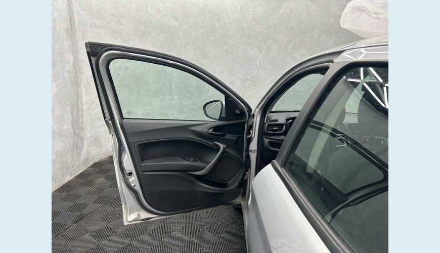 FIAT CRONOS 1.3 - PRATA - 2022 Foto 9 (Grande)