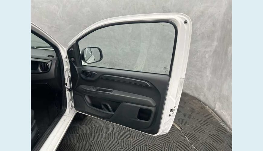 FIAT FIORINO 1.4 ENDURANCE (FLEX) - BRANCO - 2025 Foto 9 (Grande)