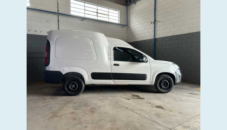 PEUGEOT PARTNER RAPID BUSINESS PACK - BRANCO - 2023 Foto 9 (Grande)